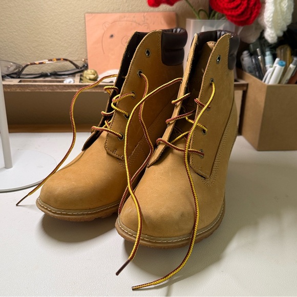 Timberland Amston 3” Women’s Boots Size 8, Wheat - Picture 1 of 8